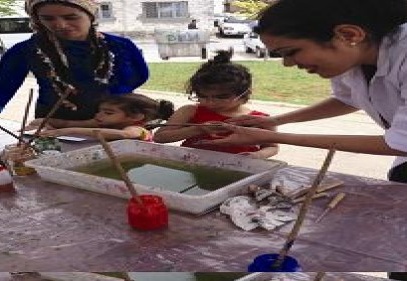 Ebru sanatı bir güzelliktir