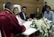 Ece Uslu ve Ayhan Eroğlu nikah tanıklığı yaptı