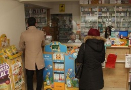"Eczaneler bulaş riskinin en fazla olduğu yerler"