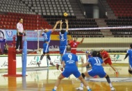 Efelerin bileği bükülmüyor