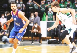 Efes, Milan'a 72-69 yenildi