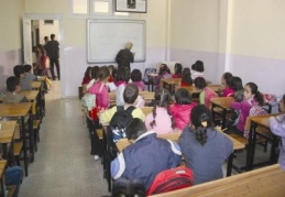 Eğitim çağında bulunan 68 bin 638 çocuk bulunuyor