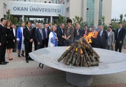 Eğitim meşalesini, Milli Eğitim Bakanı Ömer Dinçer yaktı