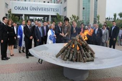 Eğitim meşalesini, Milli Eğitim Bakanı Ömer Dinçer yaktı