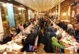 Eğitimciler akşam yemeğinde bir araya geldi