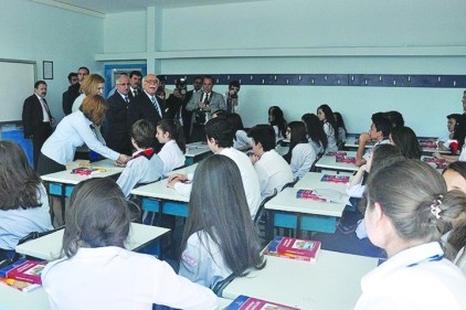 Eğitimde 2 bin kişi işe alınacak