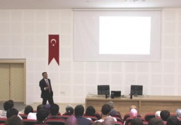 ''Eğitimde Girişimcilik'' konferansı verildi