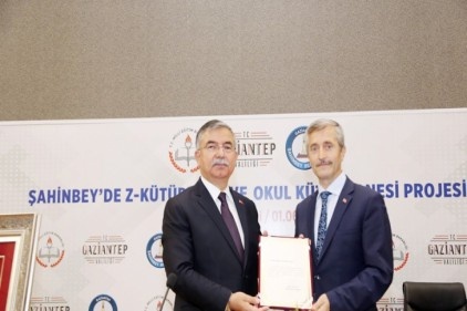 Eğitime destek için ilk kez teşekkür beratı verildi