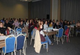 Eğitime devamı riskli  kız çocukları hedefte