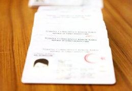 Ehliyet ve kimliğini değiştirenlerin sayısı 65.4 milyonu geçti