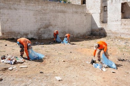 Ekipler, bayram için temizlik başlattı 