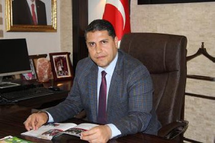 Ekmek ve ekmek çeşidi üretiminde gerekli kontroller yapılıyor