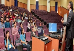 Ekolojik dengeye, çevreye en az  zarar veren binalar yapılmamalı