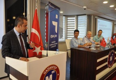 Ekonomide ne kadar sıkıntı olduğunu en iyi gören bizleriz