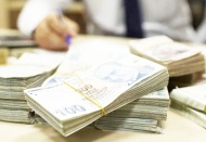 Ekonomide yaşanan beklenmedik durumlar yurttaşı ihtiyatlı yaptı