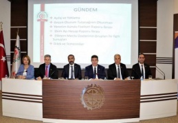 Ekonomideki gelişmeler doğru analiz edilmeli