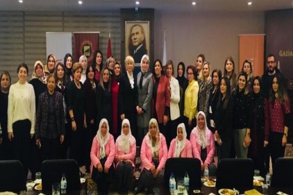 Ekonomik güçlüklerin aşılması için kadın ekonomik özgürlüğünü kazanmalı 