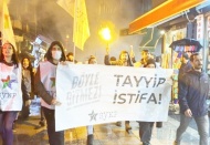 Ekonomik krizi protesto edenler sokağa çıktı