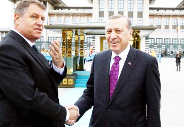 Ekonomik krizin yükü yurttaşa yıkılıyor
