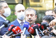 Ekonomist Prof. Dr. Duran Bülbül anlattı: Türk bankalarının değeri düşüyor mu?