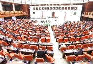 Ekonomiye ilişkin düzenlemeler içeren 'torba kanun teklifi' komisyondan geçti
