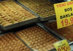 Ekonomiyi anlatan 'yeni' ürün: İçi boş baklava