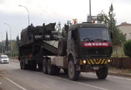 El-Bab’a askeri sevkiyat yapılıyor