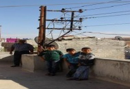 Elektrik direği hırsızlara yol oldu