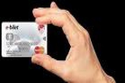 Elektronik karta sahip olmayanlar stadyumlara giremeyecek