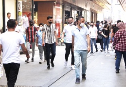 Elimizde yeterli aşı var