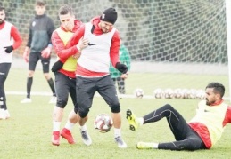 Elmar Bjarnason ve Jefferson’ın tedavisi sürüyor