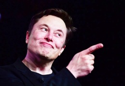 Elon Musk: İnsanlar 4-6 yıl içinde Mars'a seyahat edebilecek