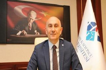 Emanet ettiği cumhuriyete sahip çıkmak görevimiz