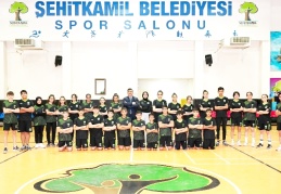 Emek verirsek, çalışırsak başarılamayacak hiçbir şey yok