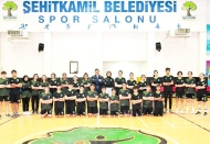 Emek verirsek, çalışırsak başarılamayacak hiçbir şey yok