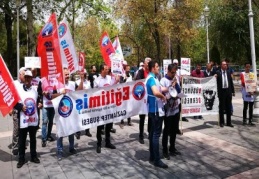 Emekçilerin hak gaspına tahammülleri kalmadı