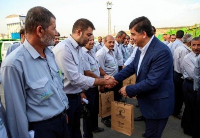 Emekleri için teşekkür etti