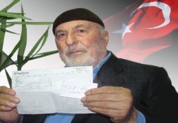 Emekli gurbetçi, bir aylık maaşını Mehmetçik için bağışladı 