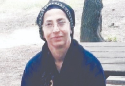 Emekli sağlık çalışanı evinde ölü bulundu