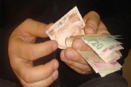 Emekliler hükümetten bayram ikramiyesi istiyor
