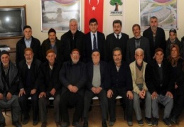 Emeklilerle muhabbet etti