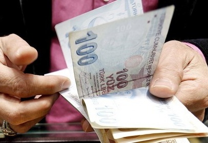 Emeklinin maaşı özel bankaları cezbediyor 