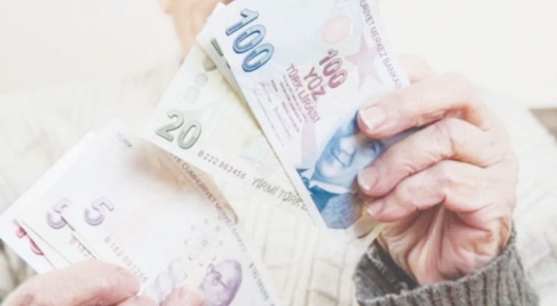 Emekliye bin 100 TL bayram ikramiyesi verilecek