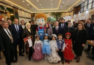 Emine Erdoğan hanımefendi, Şahinbey Belediyesi’nin stadını ziyaret etti