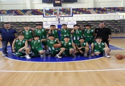 Emine Nakıboğlu, basketbolda Türkiye yarı finallerine kaldı