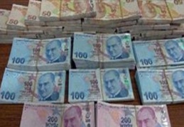 Emir Ali Hanı’ndaki araçtan 1 milyon lira çalındı iddiası