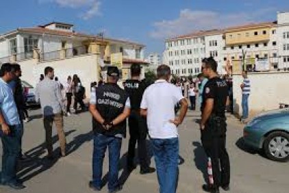 Emniyet, okul çevrelerinde denetim yapıyor
