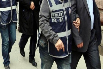 Emniyette 35 FETÖ&#8217;cü gözaltına alındı 