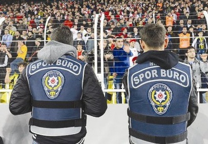 Emniyetten 32 taraftara yasal işlem