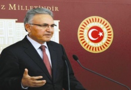 Empoze ettiği politika Türkiye'yi uluslararası alanda mahcup etti